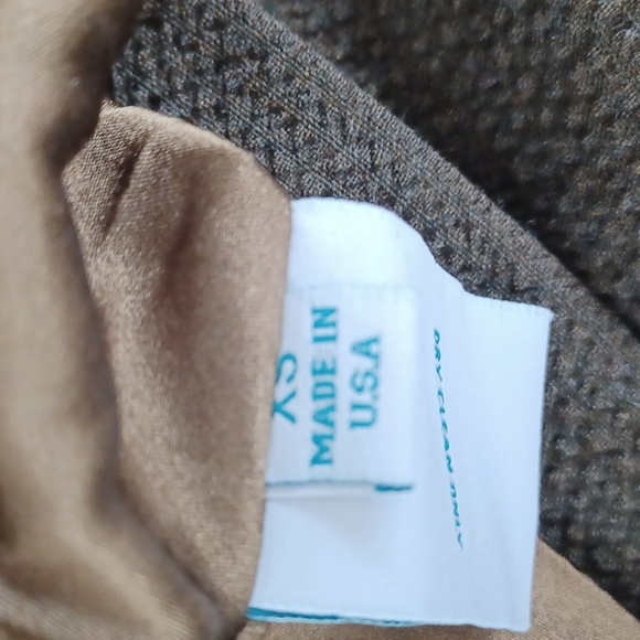 Danielle Rollins Deep Olive Green  Textured Wool Crop Top, 3/4 Sleeve  XS - Picture 9 of 11